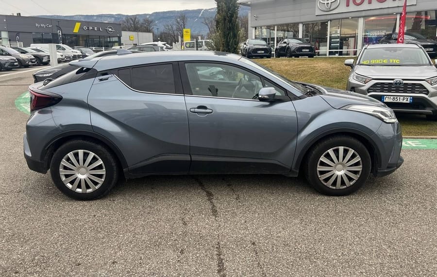 Choisissez votre toyota chr chez CarGo Flex