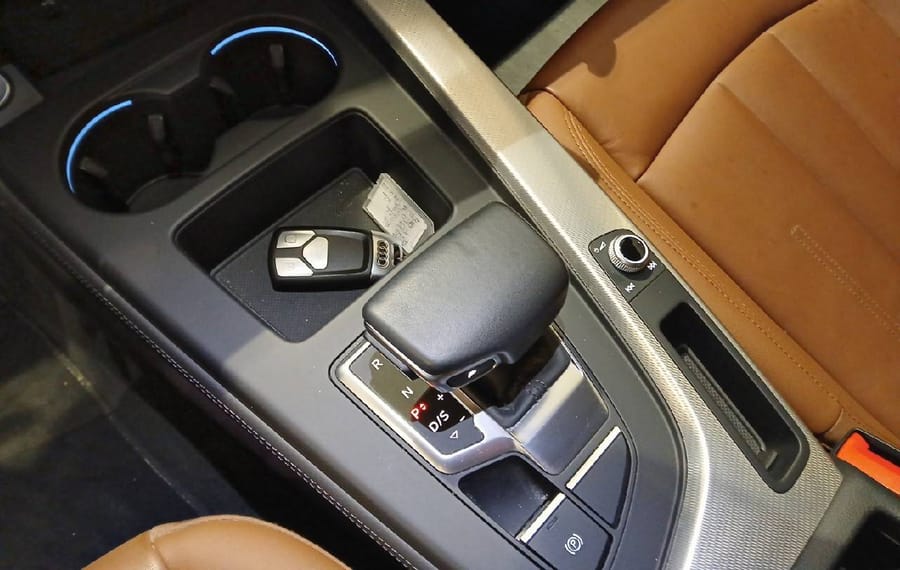 Choisissez votre audi a4allroadbreak chez CarGo Flex