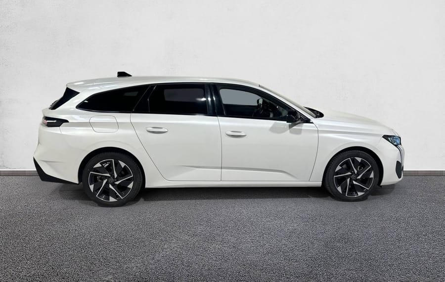 Choisissez votre peugeot 308break chez CarGo Flex