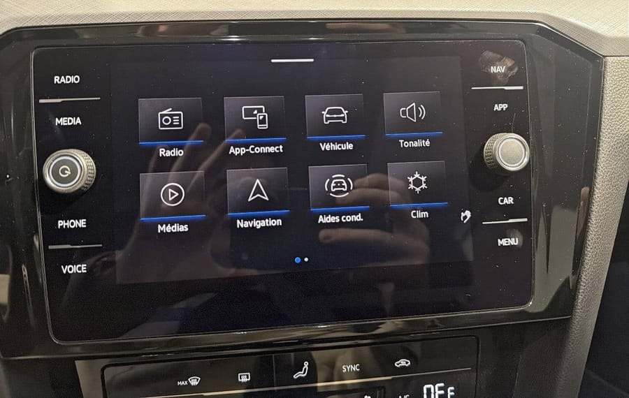 Choisissez votre volkswagen passat chez CarGo Flex