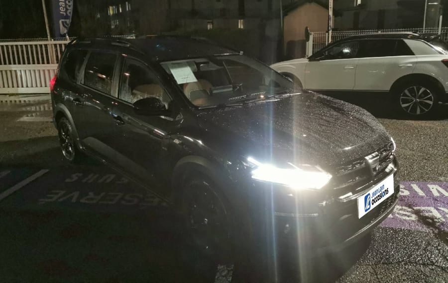 Choisissez votre dacia joggerbreak chez CarGo Flex