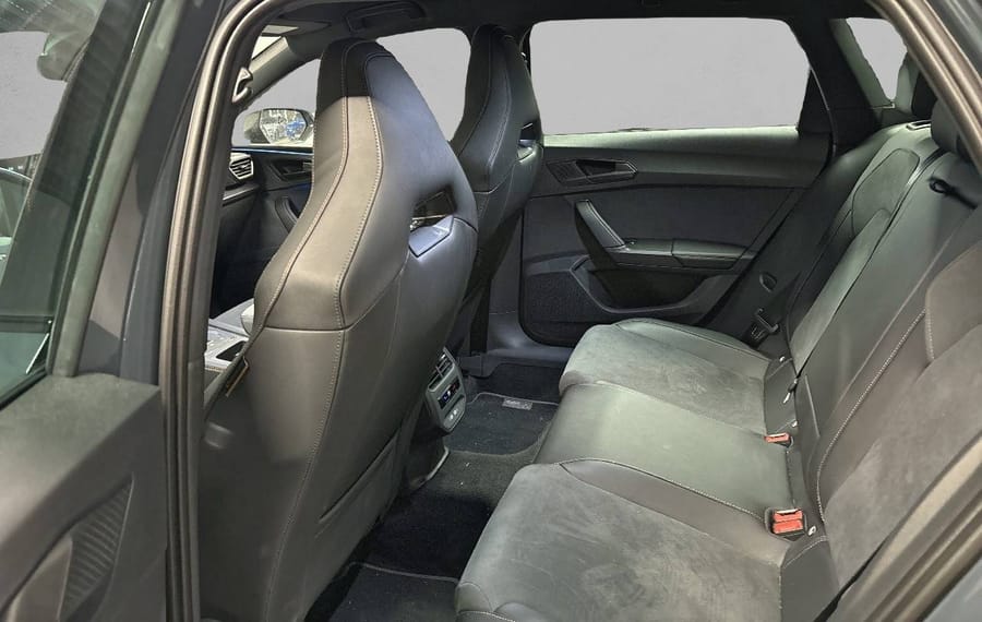 Choisissez votre cupra leonbreak chez CarGo Flex
