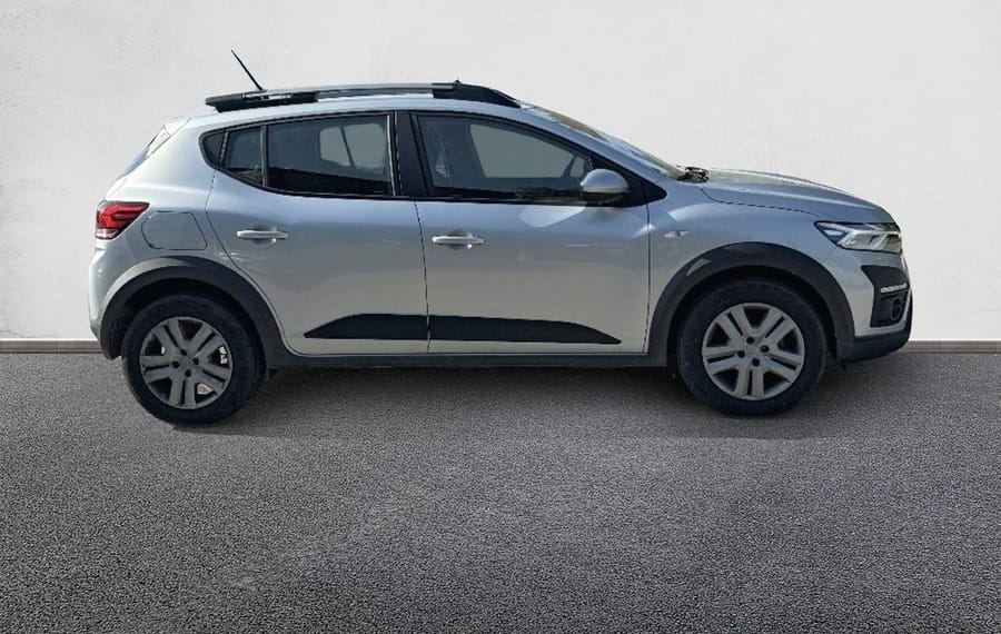 Choisissez votre dacia sandero chez CarGo Flex