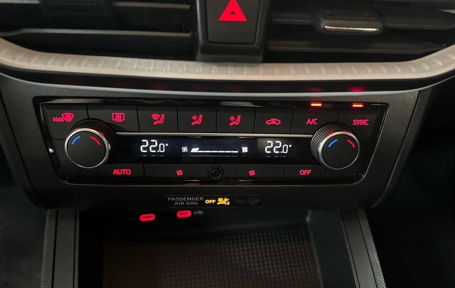 Choisissez votre seat ibiza chez CarGo Flex