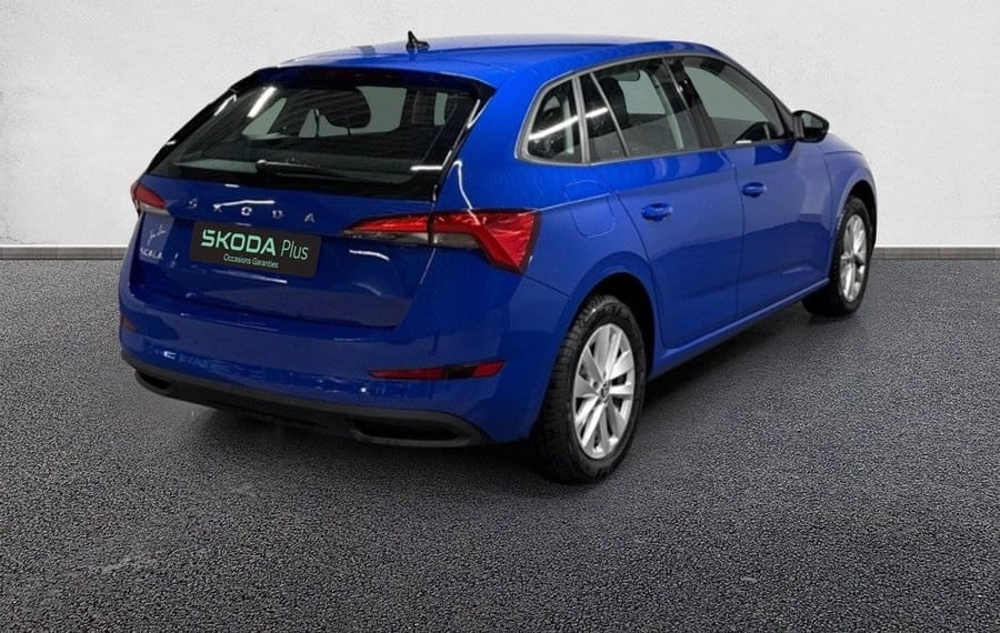 Choisissez votre skoda scala chez CarGo Flex