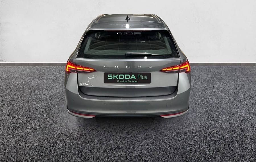Choisissez votre skoda octaviabreak chez CarGo Flex
