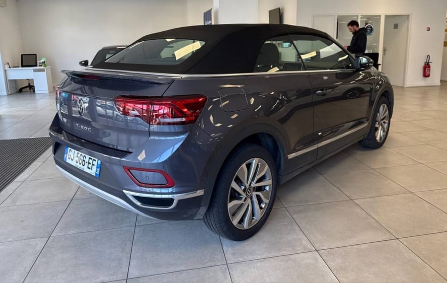 Choisissez votre volkswagen troccabriolet chez CarGo Flex