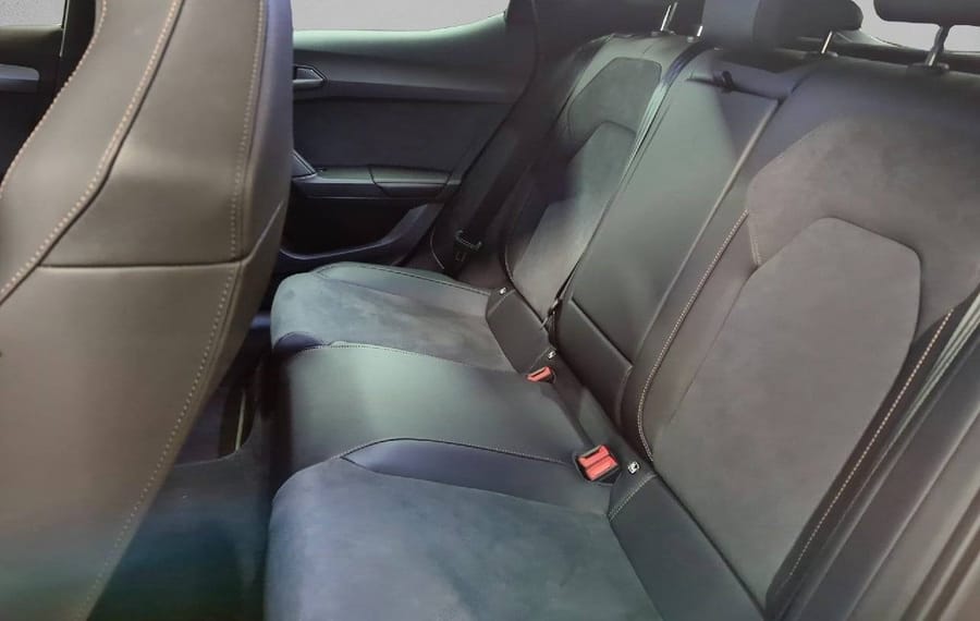 Choisissez votre cupra leon chez CarGo Flex