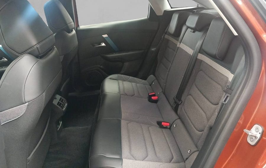Choisissez votre citroen c4electrique chez CarGo Flex