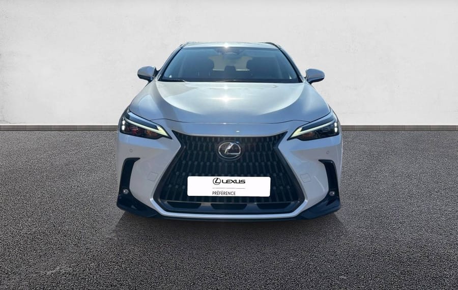 Choisissez votre lexus nx chez CarGo Flex