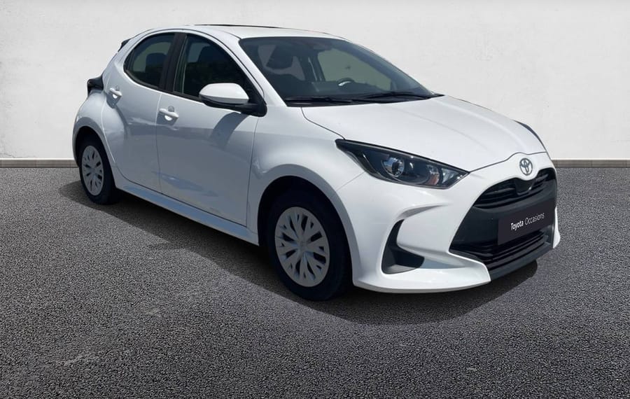 Choisissez votre toyota yaris chez CarGo Flex