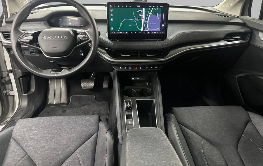 Choisissez votre skoda elroqelectrique chez CarGo Flex
