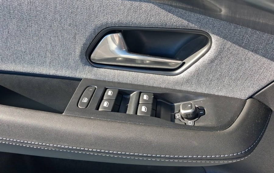Choisissez votre opel grandland chez CarGo Flex
