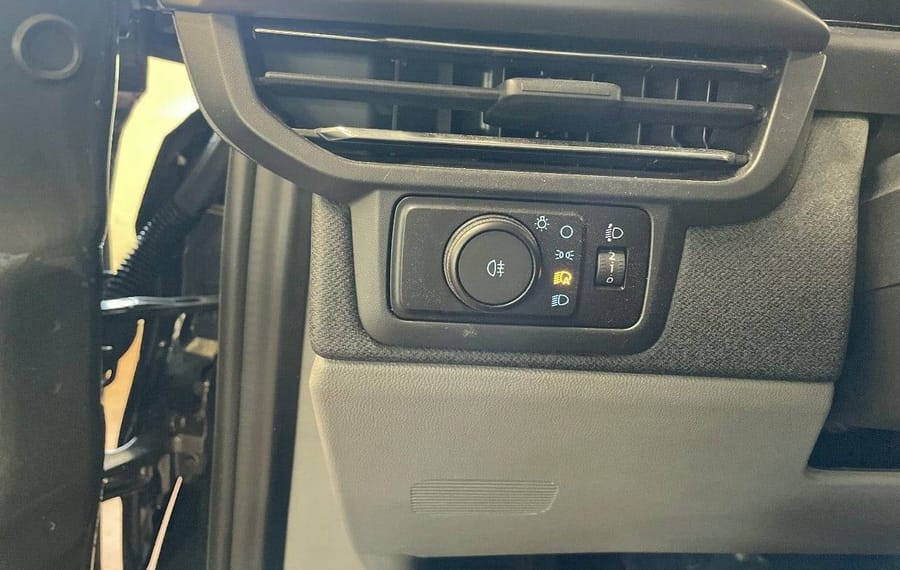 Choisissez votre ford tourneo chez CarGo Flex