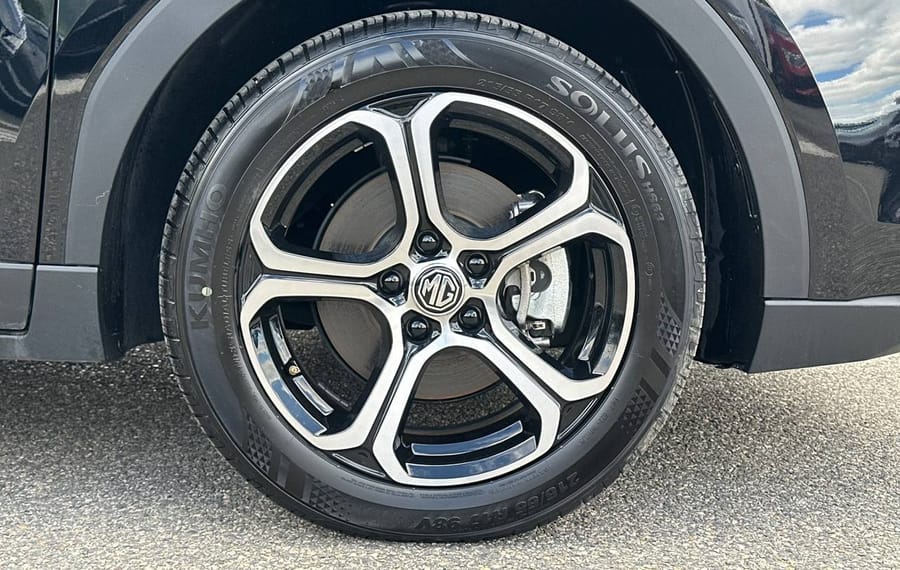 Choisissez votre mg zshybrid chez CarGo Flex