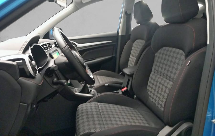 Choisissez votre mg zs chez CarGo Flex