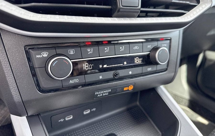 Choisissez votre seat arona chez CarGo Flex