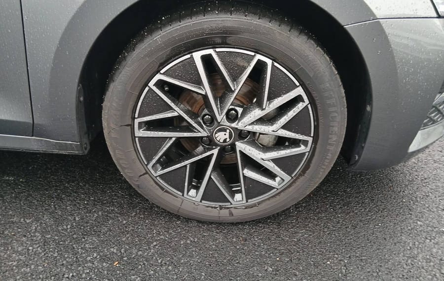 Choisissez votre skoda octaviabreak chez CarGo Flex