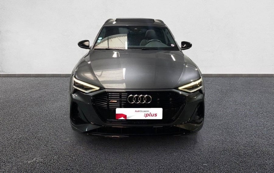 Choisissez votre audi etronelectrique chez CarGo Flex