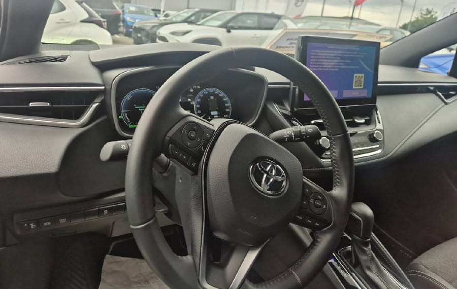 Choisissez votre toyota corolla chez CarGo Flex