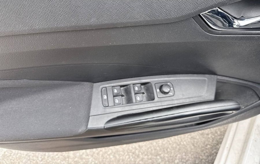 Choisissez votre skoda fabia chez CarGo Flex
