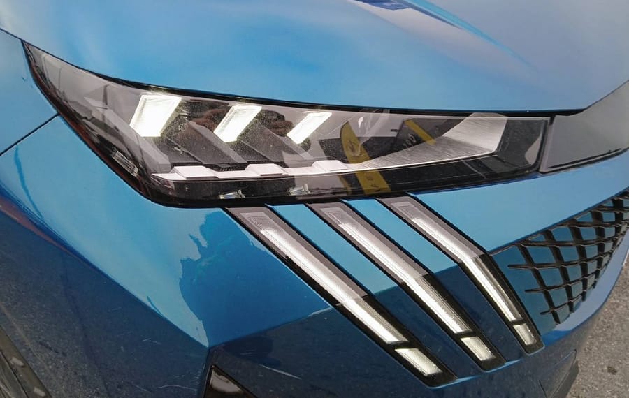 Choisissez votre peugeot 5008 chez CarGo Flex