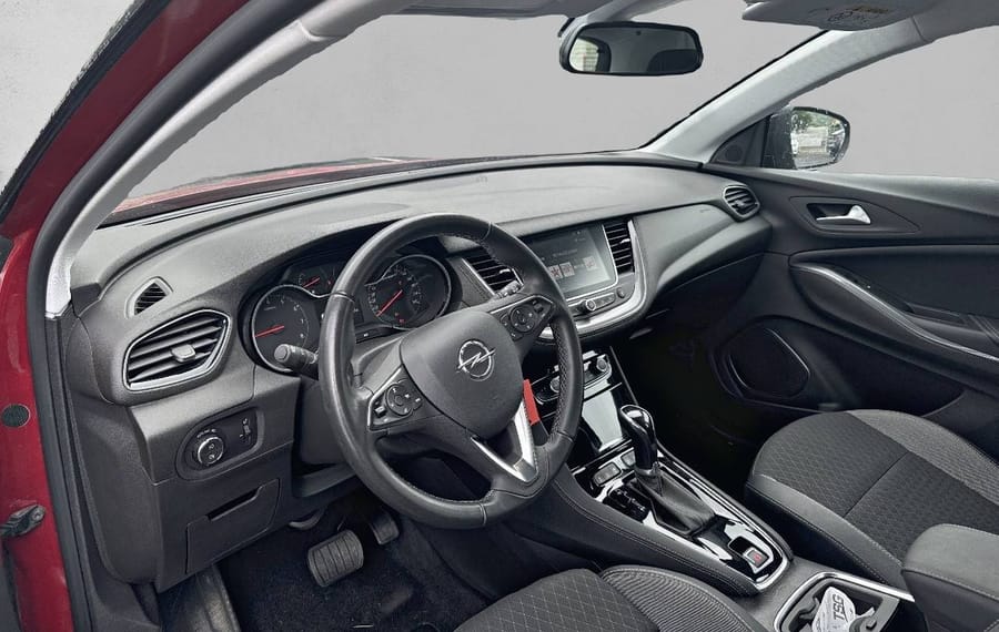 Choisissez votre opel grandlandx chez CarGo Flex