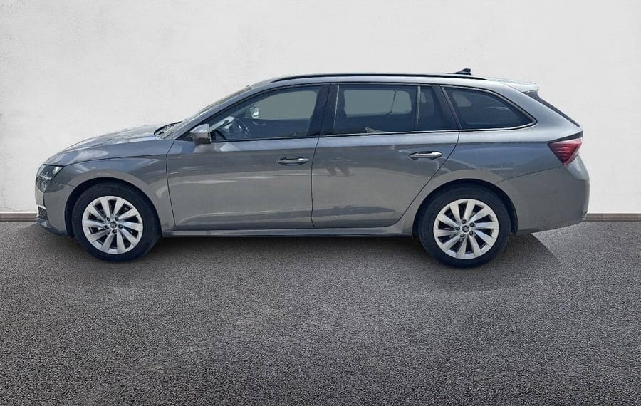 Choisissez votre skoda octaviabreak chez CarGo Flex
