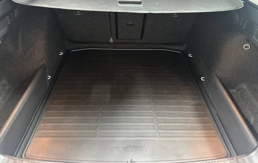 Choisissez votre skoda octaviabreak chez CarGo Flex