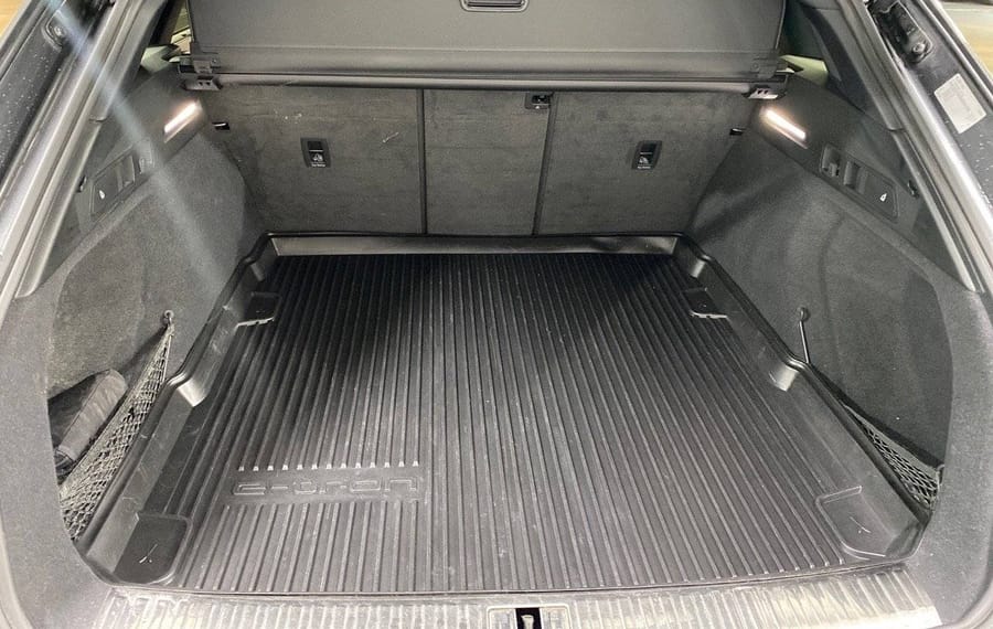 Choisissez votre audi etronelectrique chez CarGo Flex