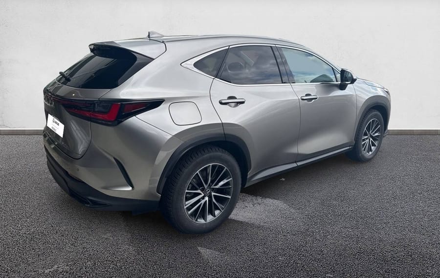 Choisissez votre lexus nx chez CarGo Flex