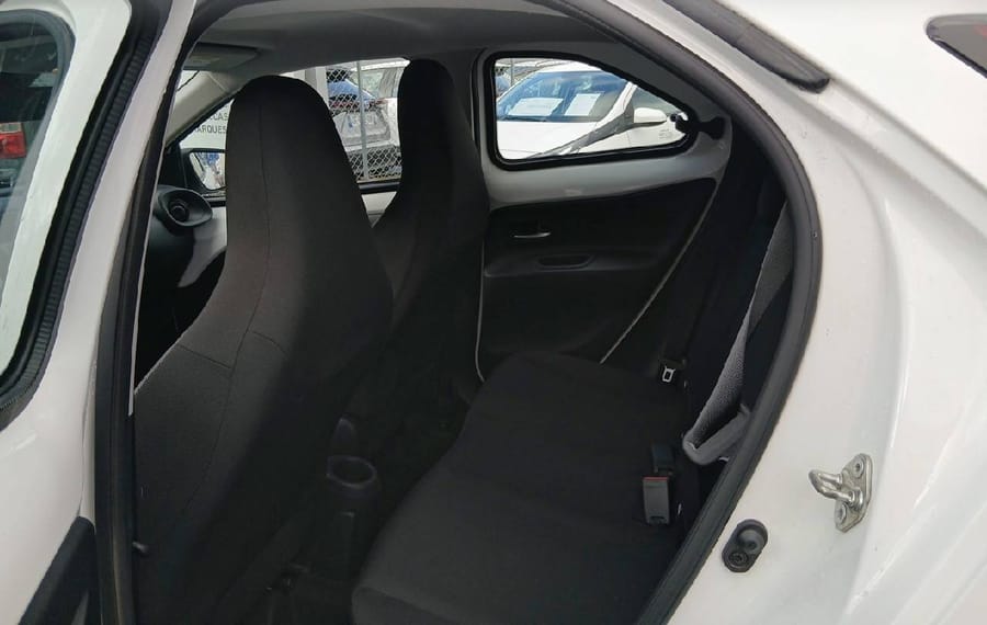 Choisissez votre toyota aygox chez CarGo Flex