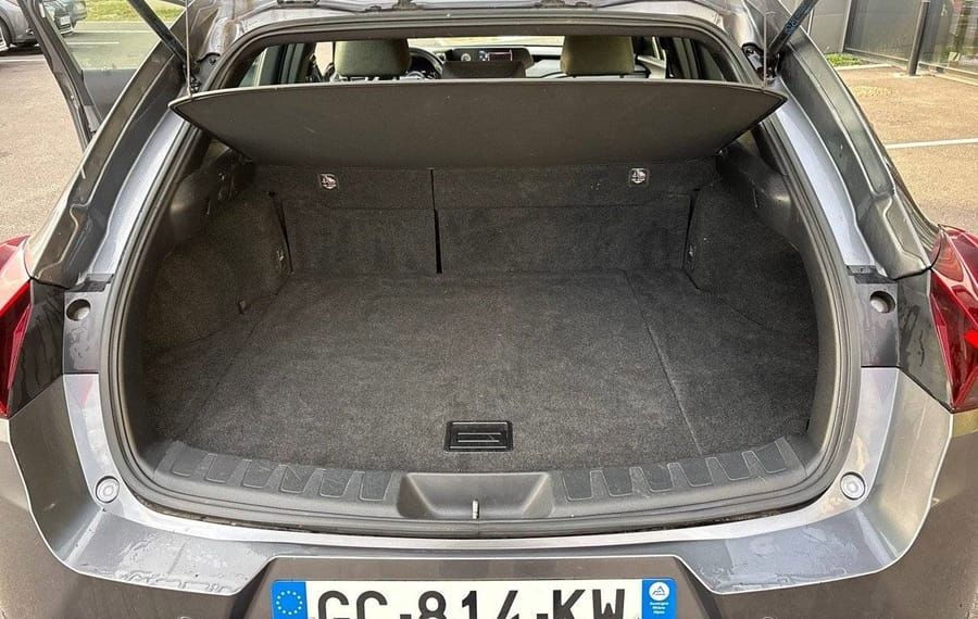 Choisissez votre lexus ux chez CarGo Flex