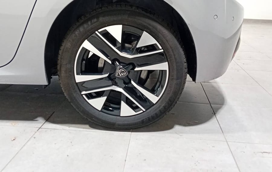 Choisissez votre peugeot 208 chez CarGo Flex