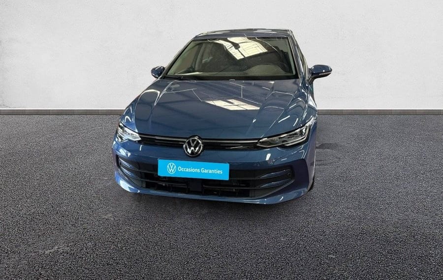 Choisissez votre volkswagen golf8 chez CarGo Flex