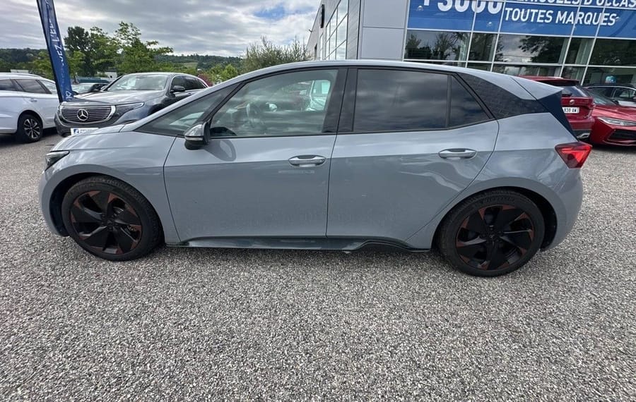 Choisissez votre cupra bornelectrique chez CarGo Flex