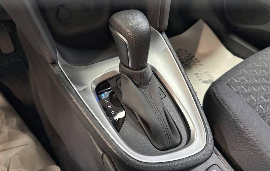 Choisissez votre toyota yariscross chez CarGo Flex