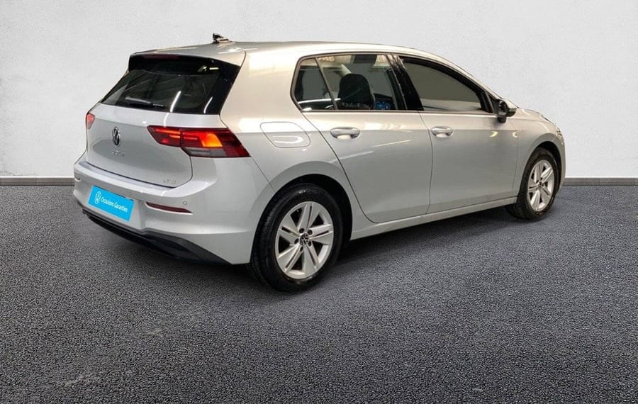 Choisissez votre volkswagen golf chez CarGo Flex