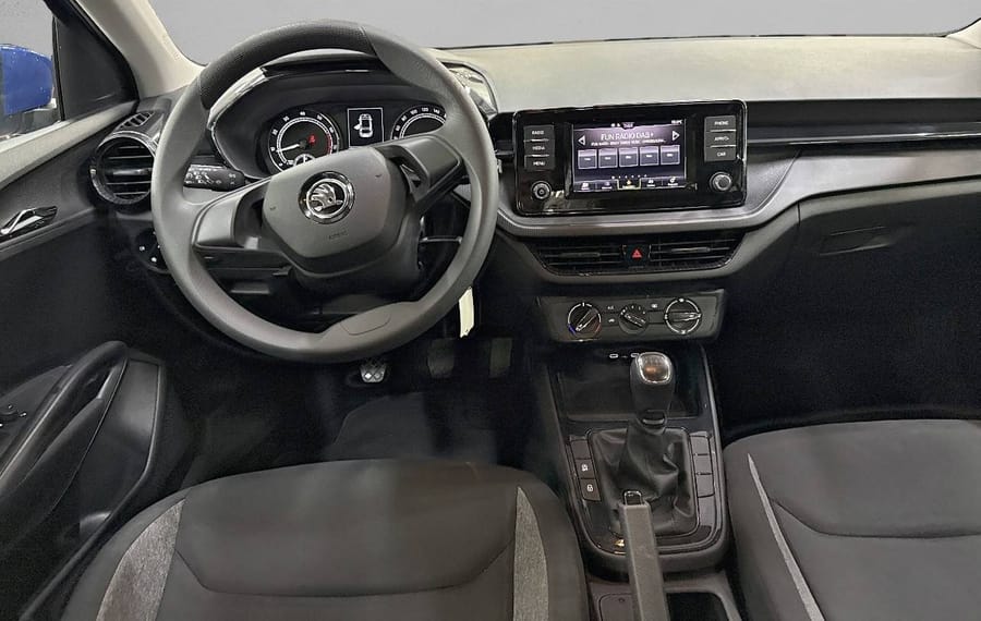 Choisissez votre skoda fabia chez CarGo Flex