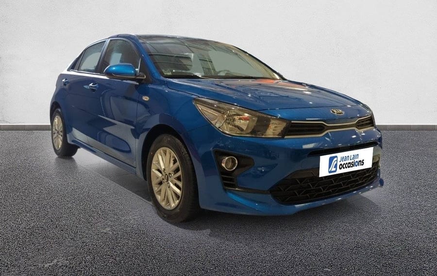 Choisissez votre kia rio chez CarGo Flex