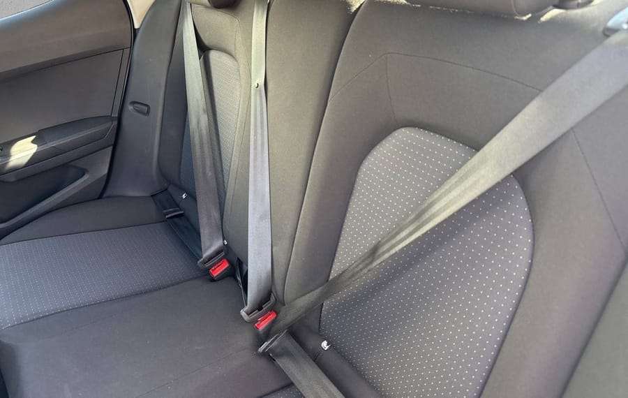 Choisissez votre seat ibiza chez CarGo Flex