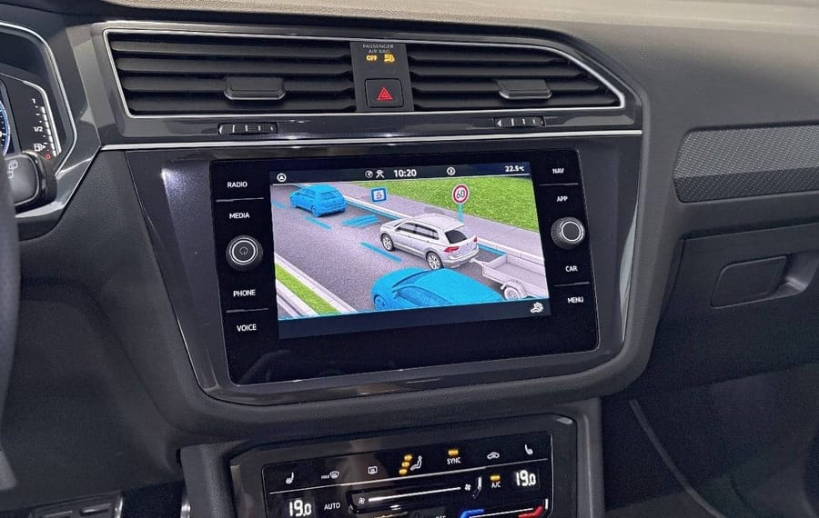 Choisissez votre volkswagen tiguanallspace chez CarGo Flex