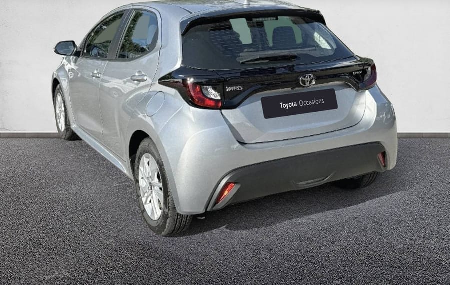Choisissez votre toyota yaris chez CarGo Flex