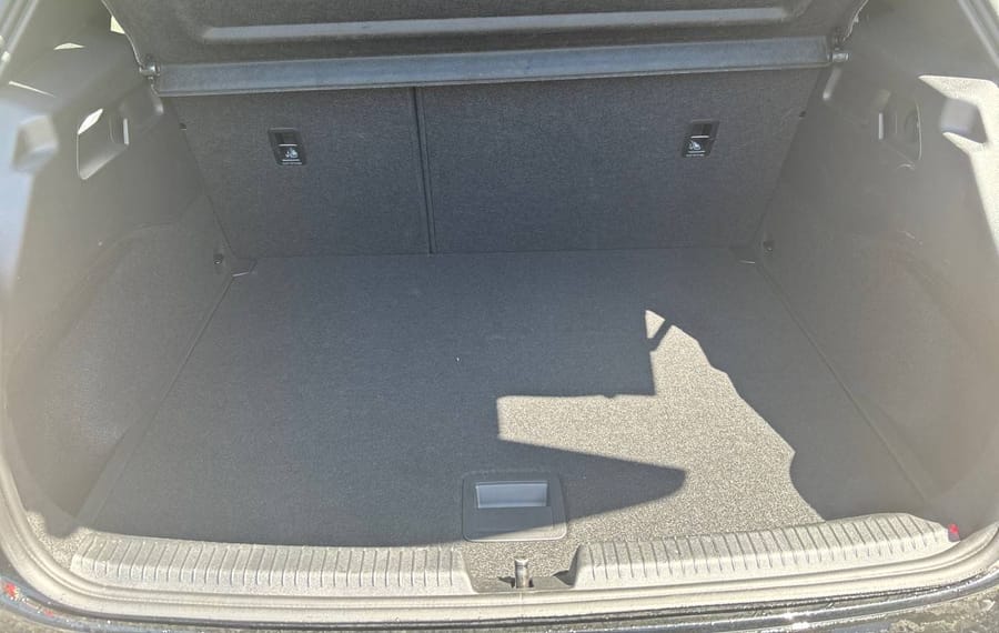 Choisissez votre cupra bornelectrique chez CarGo Flex