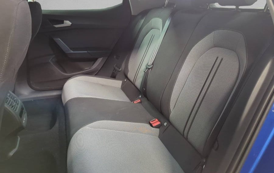 Choisissez votre seat leon chez CarGo Flex