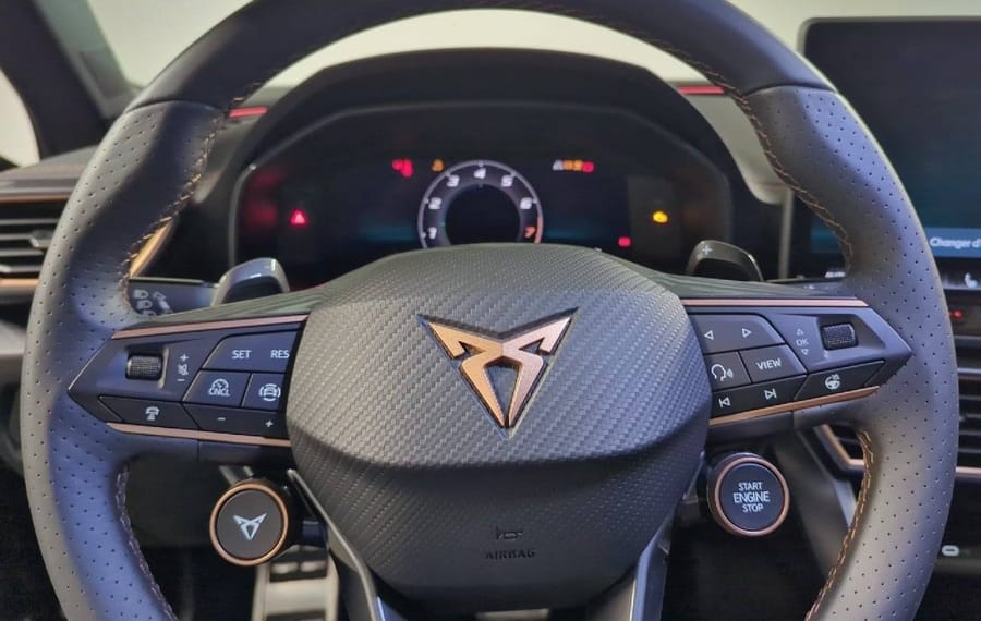 Choisissez votre cupra leon chez CarGo Flex