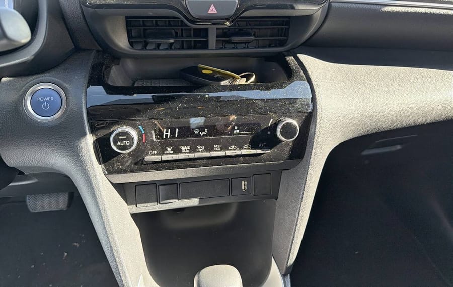 Choisissez votre toyota yariscross chez CarGo Flex