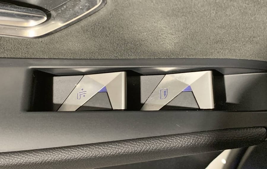 Choisissez votre ds ds7 chez CarGo Flex