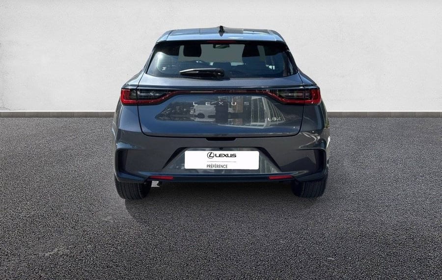 Choisissez votre lexus lbx chez CarGo Flex
