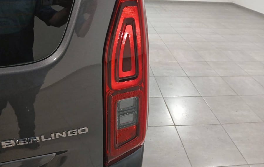 Choisissez votre citroen berlingo chez CarGo Flex